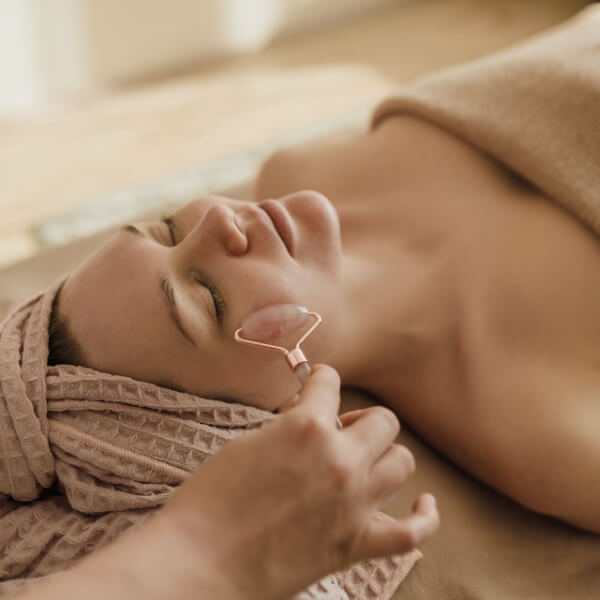 Weeding Fashion lotus spa template services img 4